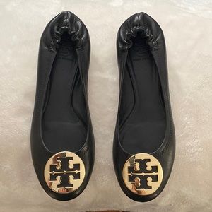 Tory Burch. Worn 1 time. Size 9 - Black with gold TT emblem